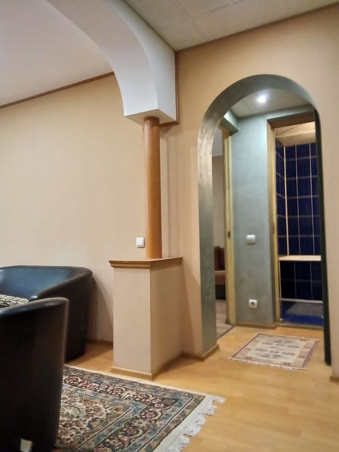 Închiriere apartament 3 camere, 60 mp - Poză 4