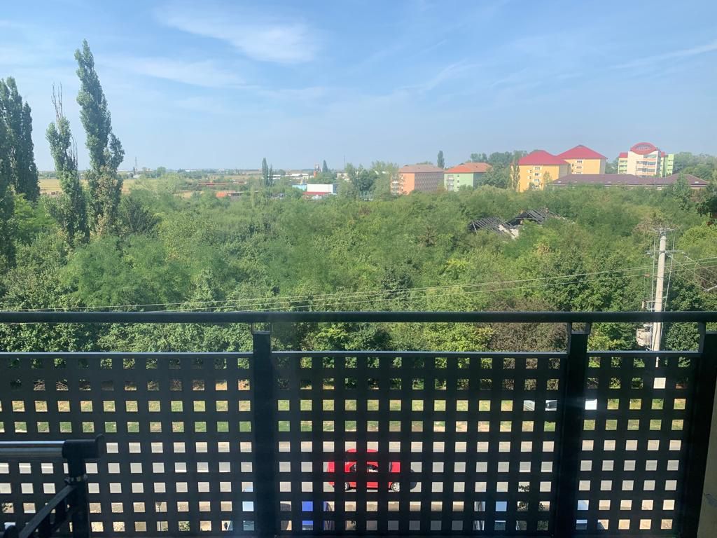 Apartament cu 2 camere de vânzare în zona Aradului - Poză 3