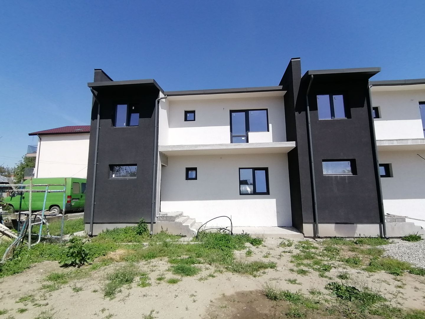 Casa P+1 in comuna 1 Decembrie - str. Victoriei - Poză 2