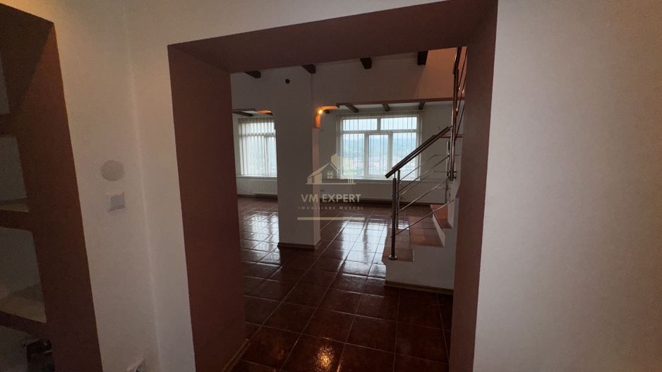 APARTAMENT CAMPULUNG TIP PENTHOUSE, 5 CAMERE GRUI - Poză 13