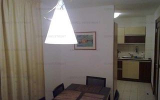 Casă / Vilă cu 8 camere de vânzare în zona Dacia - Poză 3