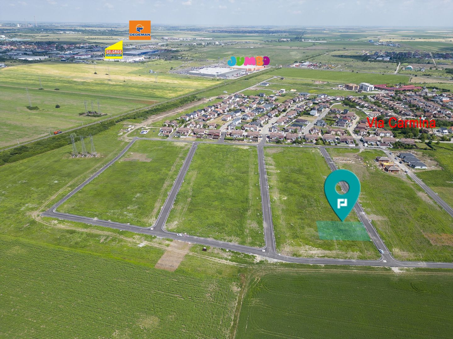 Loc de casa de 476 mp în Via Carmina - Poză 1