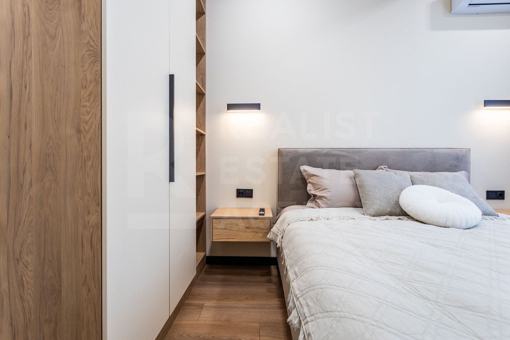 Vânzare, apartament, 1 cameră, strada Miorița ,Centru. - Poză 13