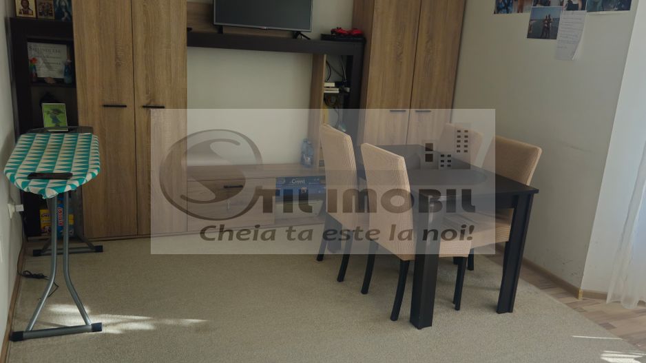 Apartament 3 camere, zona Miroslava, 88.000 euro - Poză 1