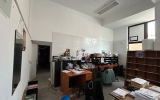 202 mp utili I piata Veteranilor I 15m vitrina - Poză 4