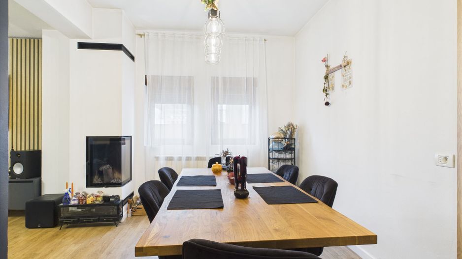 Casă individuală elegantă în Moșnița Nouă - Poză 4