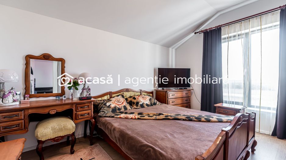 Casă 4 camere - an2024 - Via Carmina, Vladimirescu - COMISION 0 - Poză 5