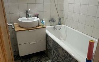 3 camere Titan, langa Parc si Stadionul National - Poză 14