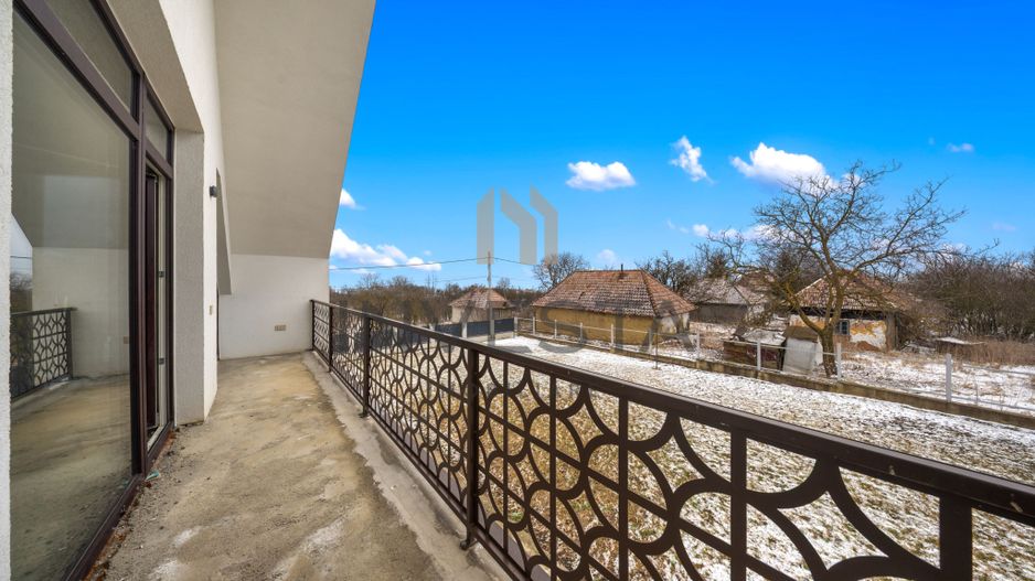 Casa individuala 256 mp utili, teren 2000 mp, Aiton, garaj dublu - Poză 21