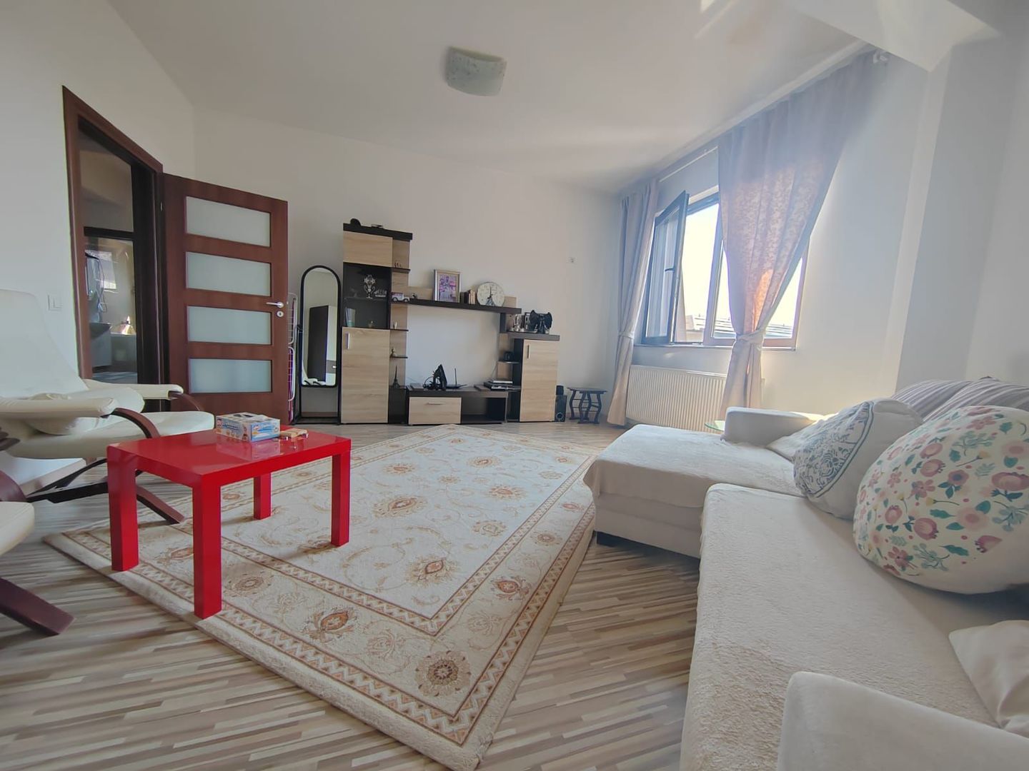 Apartament Str Doinei decomandat,parcare subterana, super pozitie - Poză 3