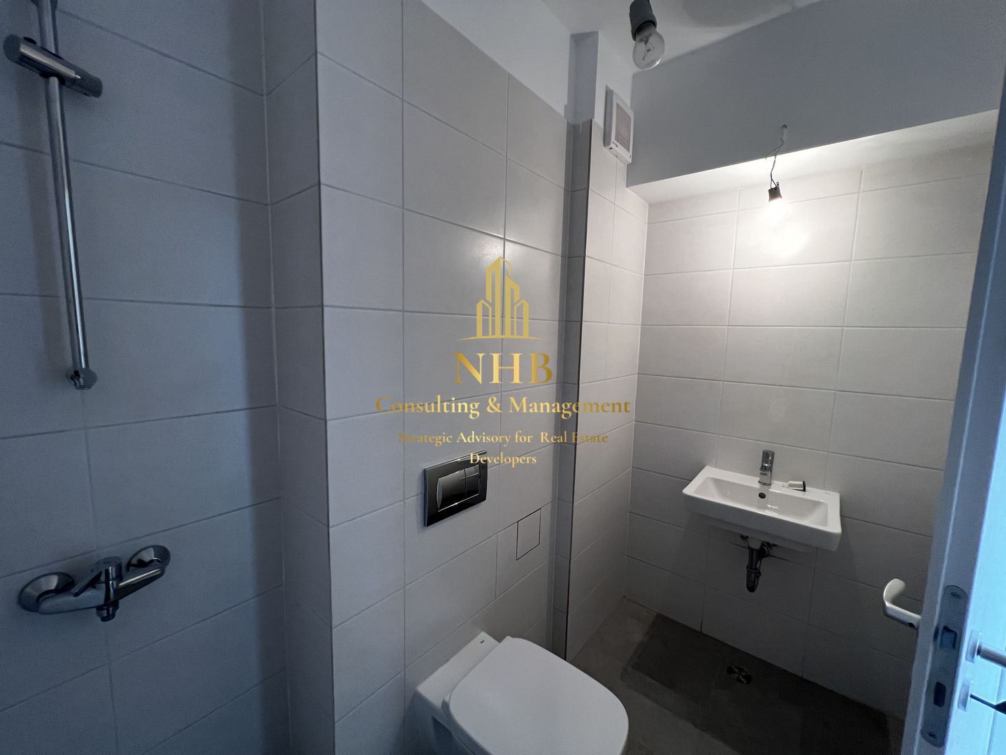 3 camere Belvedere cu terasa de 17mp oferta cu loc de parcare inclus - Poză 12