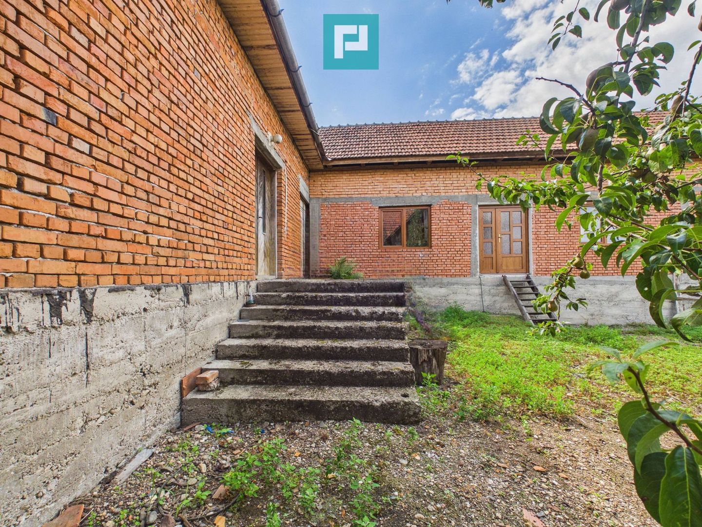 Casă semifinisată, cu 5 camere, în Bonțești Arad - Poză 17