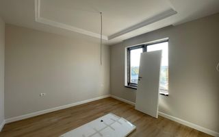 Casă / Vilă în Mosnita Noua - Poză 7