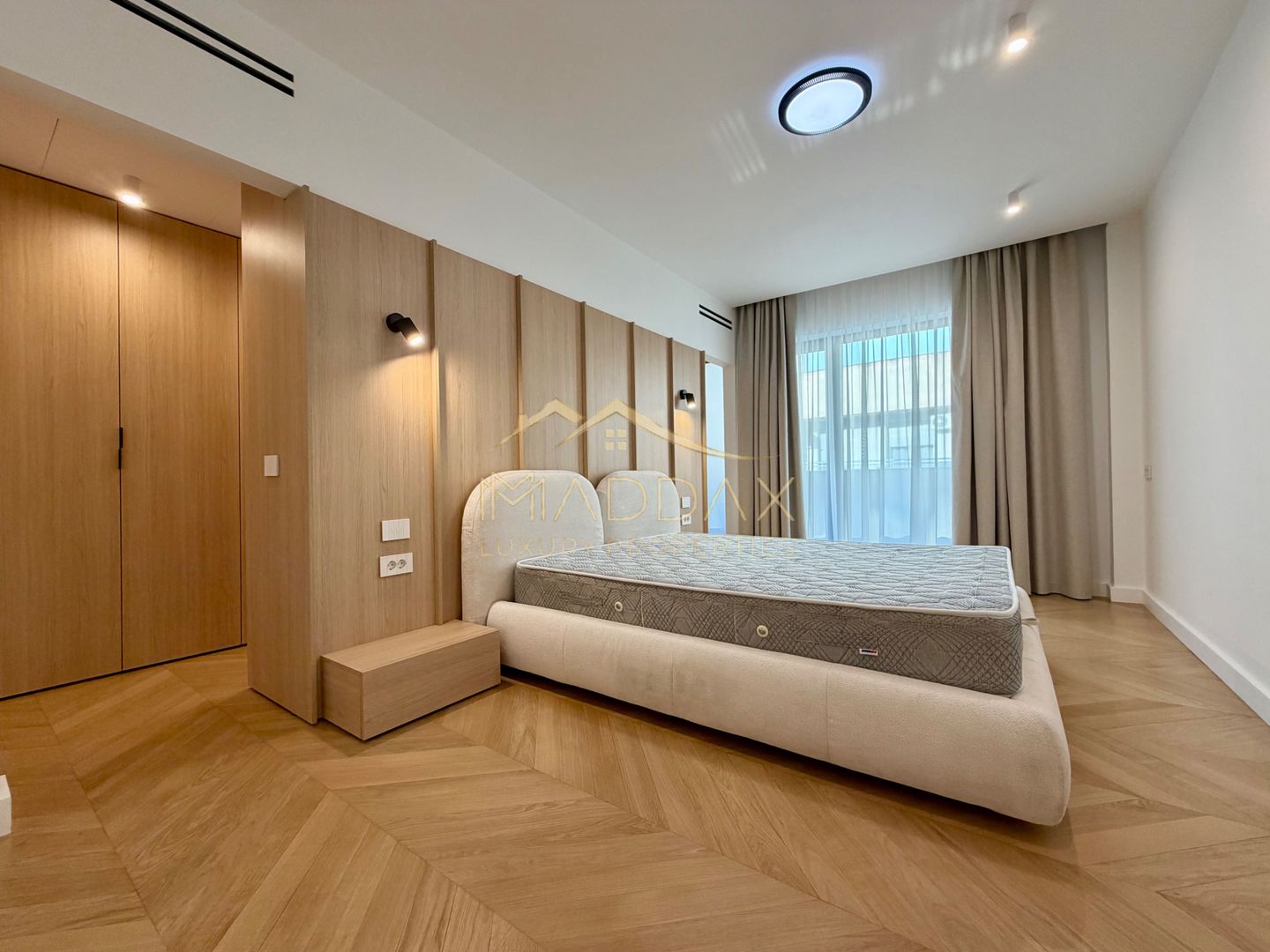 Apartament cu 3 camere *110mp* + 3 terase / Parking / Herastrau - Poză 16