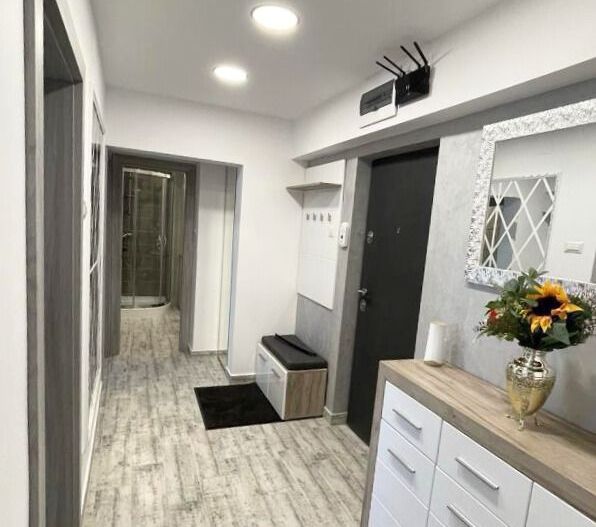 Închiriere apartament modern cu 2 camere zona Unirii Burebista - Poză 12