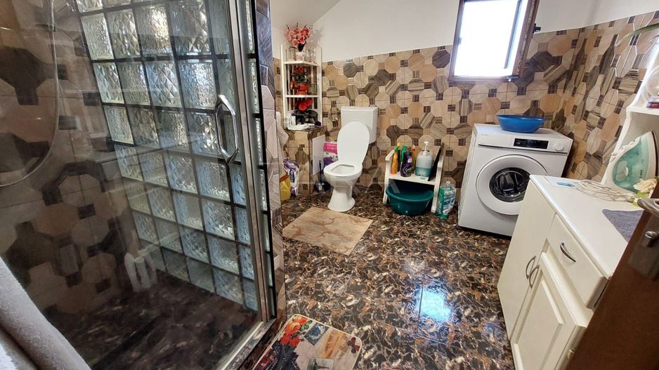 Oportunitate unica! Casa cu 4 camere ideala pentru familie. - Poză 5