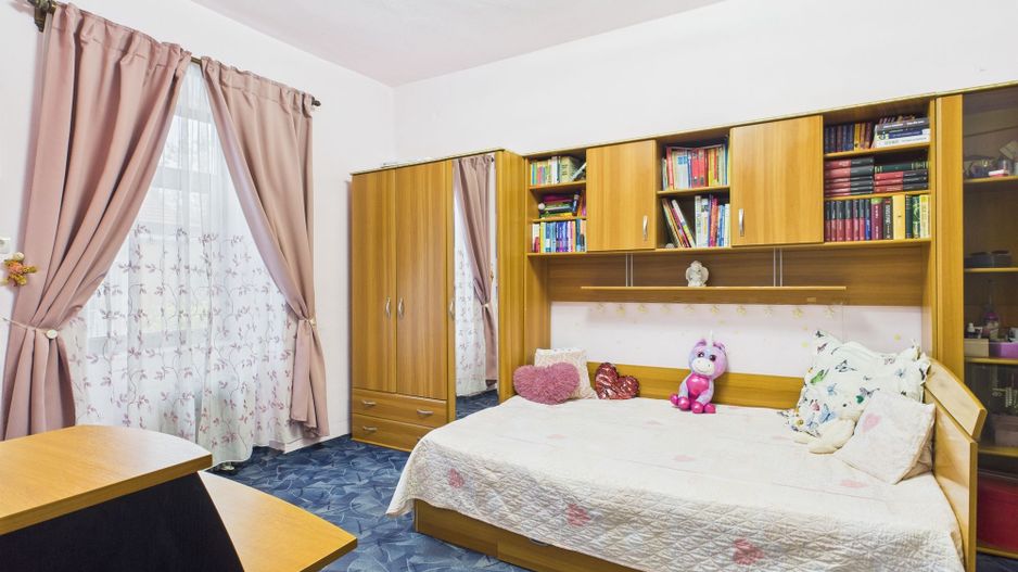 Casă Individuală cu spațiu comercial - Variaș - Poză 30