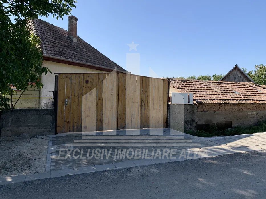 Teren intravilan | 2200mp | 17ml deschidere |Toate utilitile | Paclisa - Poză 1