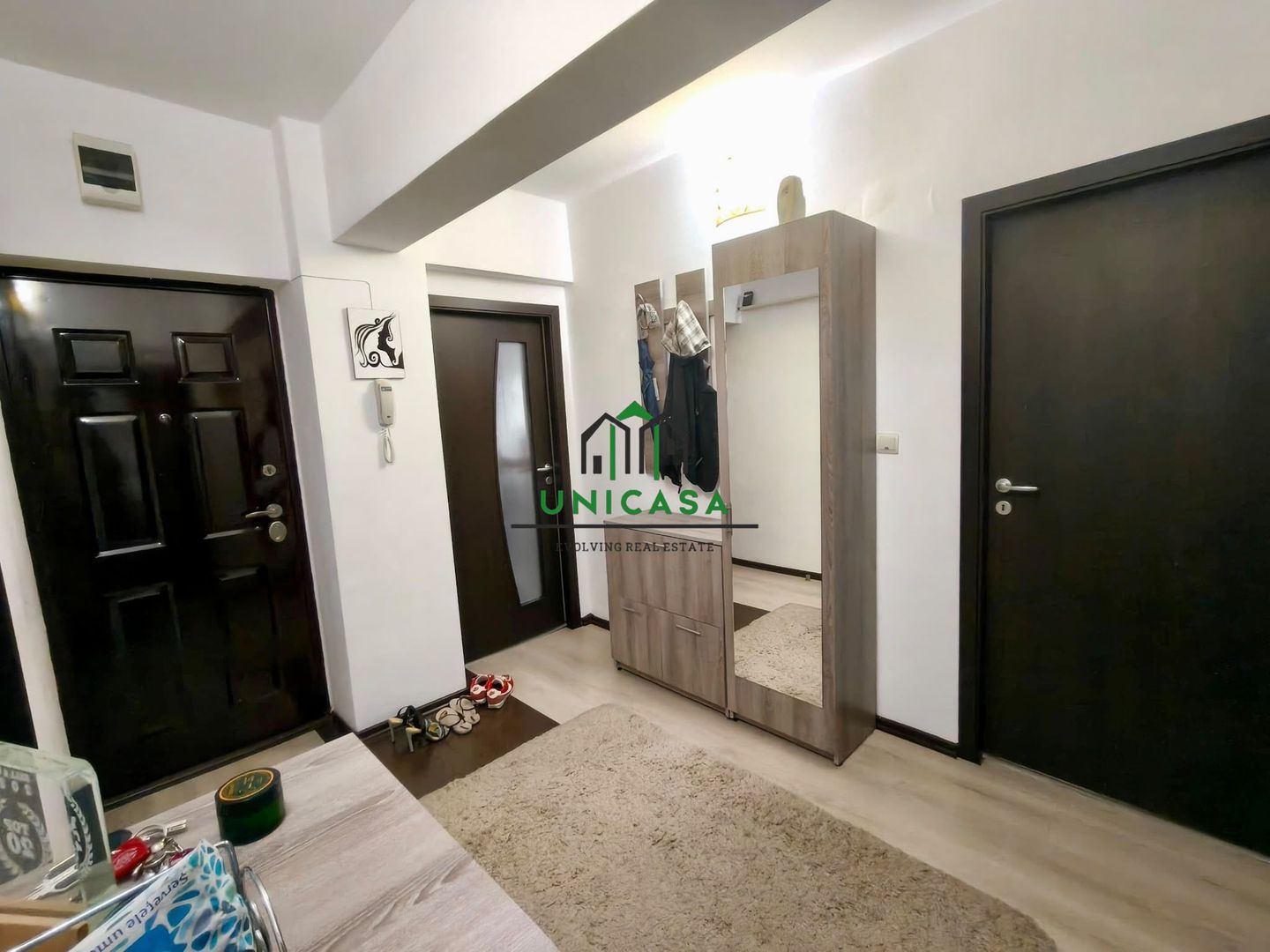 Apartament de inchiriat / 3 camere/ loc de parcare privat - Poză 9