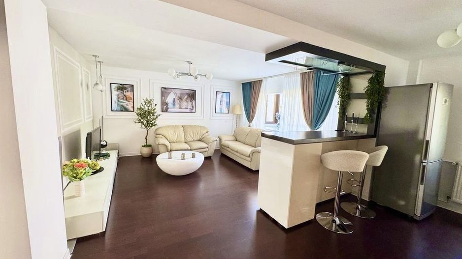 Vanzare Apartament 2 Camere Mall Vitan Superb 60 mp Mobilat & Utilat Premium - Poză 1