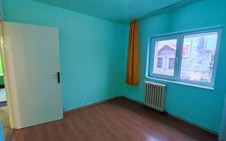 2.371 euro mpApartament 4 camere decomandat, 78 mp, et 1, zona str Maramuresului - Poză 4