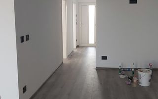 Duplex Săcălaz | 3 camere | 2 Băi | 240 mp Teren - Poză 6