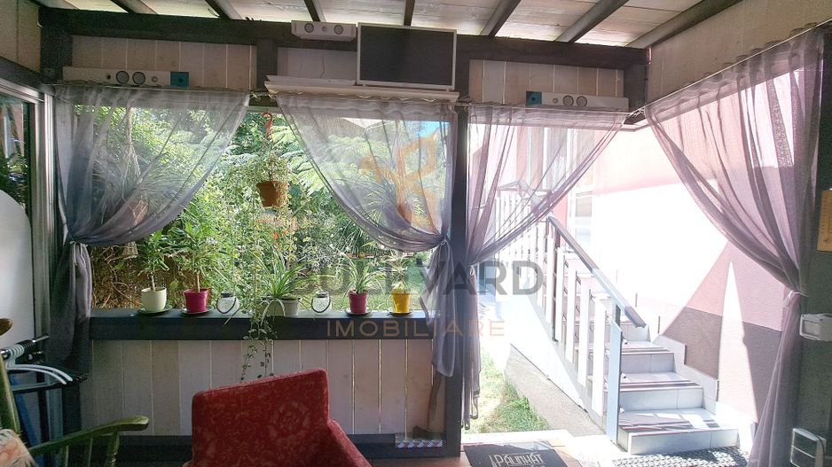 Comision 0! Casa 206 mp utili + pod 60 mp, 4 parcari, 304 mp teren - Poză 27