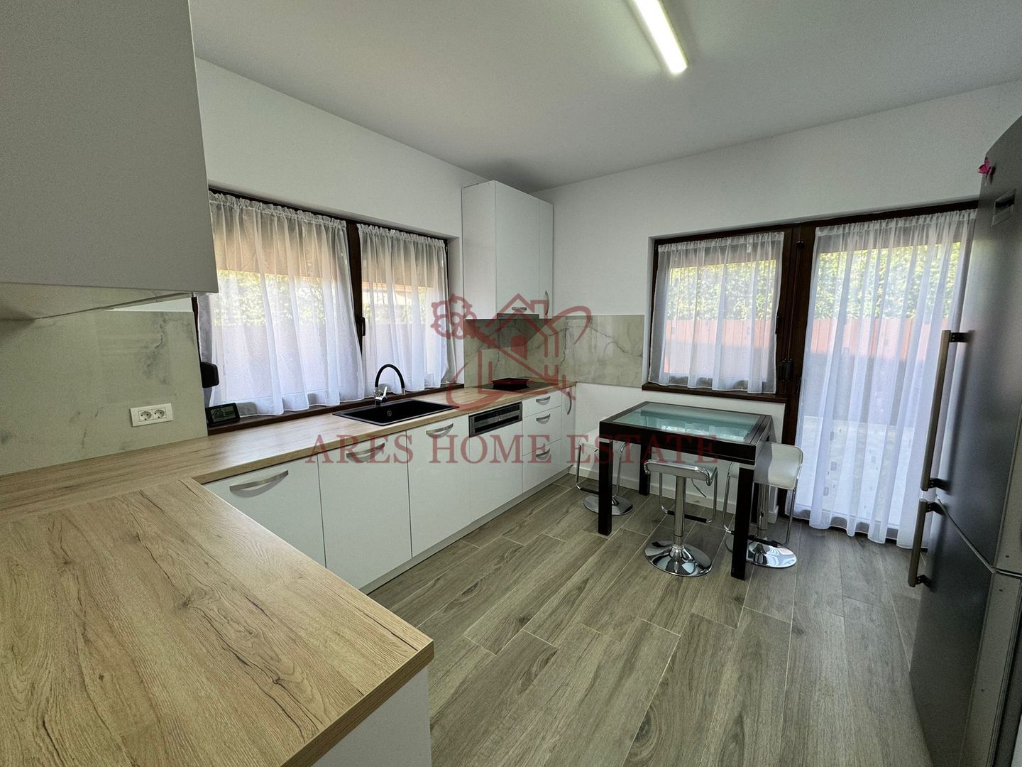 Casă individuală 6 camere, 200 mp, garaj și curte amenajată – Chișoda - Poză 11