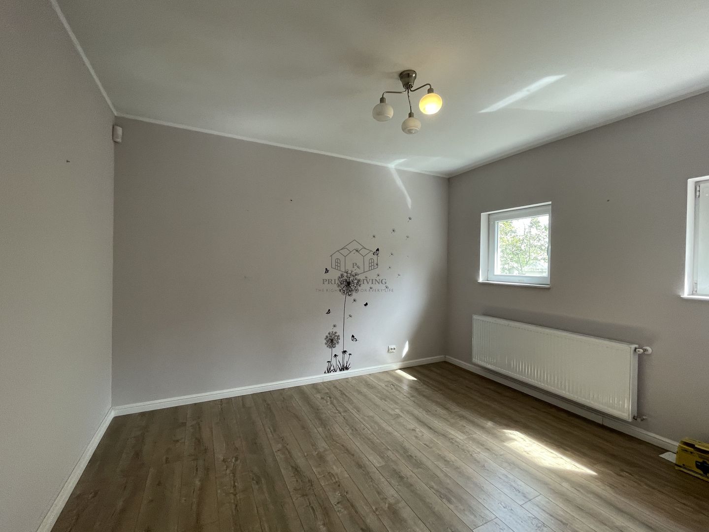 VILA SPATIOASA LA INCHIRIERE IN ZONA PIPERA LANGA SCOLI - Poză 19