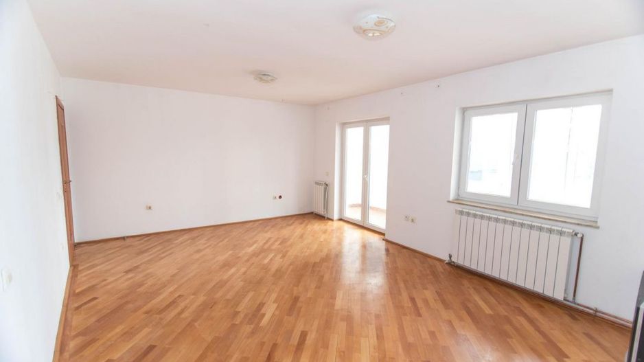 APARTAMENT 3 CAMERE - OCAZIE UNICA - Poză 4