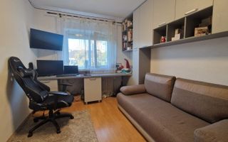 APARTAMENT 3 CAMERE CANTA   72mp - Poză 4