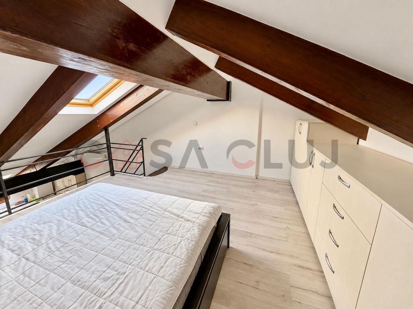 Apartament cu scară interioară, bloc nou, parcare subterana inclusa - Poză 5