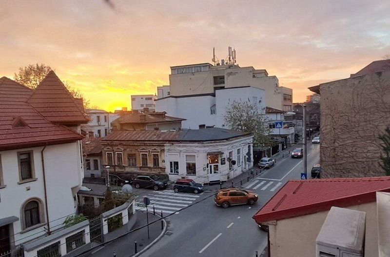 4 camere | 137 mp | Matei Voievod - Poză 3