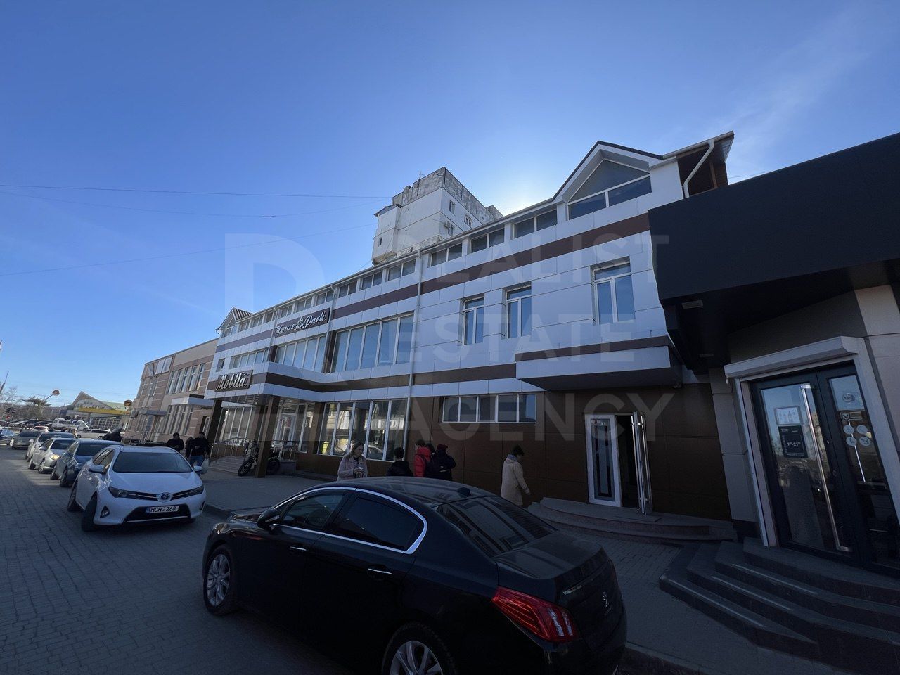 Se oferă spre chirie spațiu comercial, 600 mp, Bălți - Poză 3