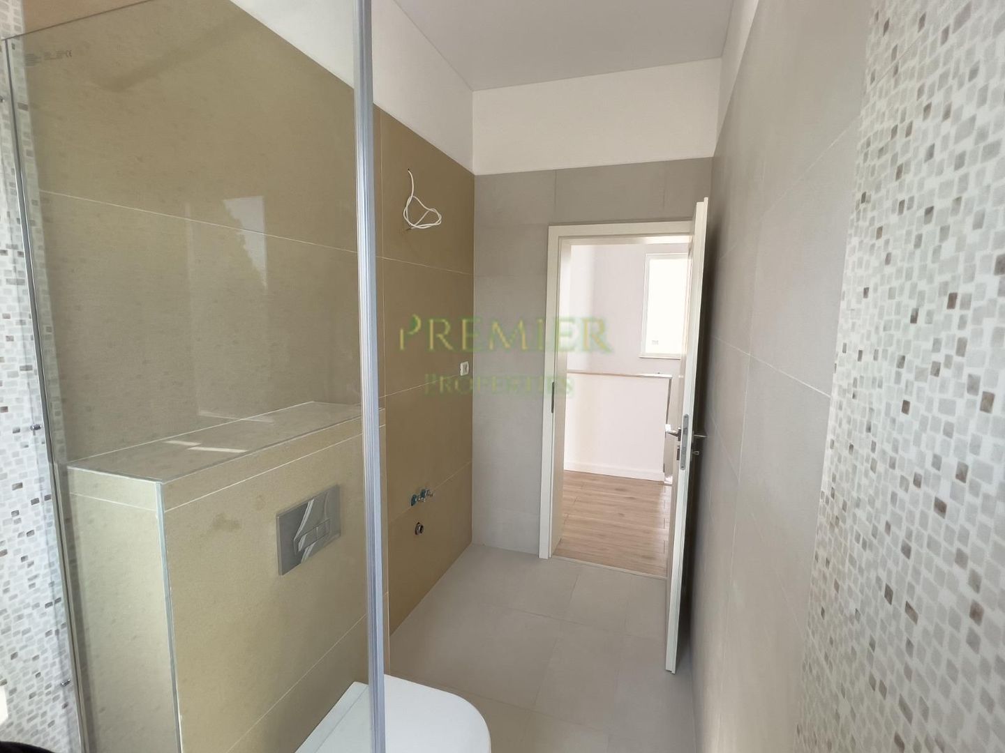 Casă individuală Pipera–Tunari | Finisaje de lux | Șemineu autentic | 4 camere - Poză 9