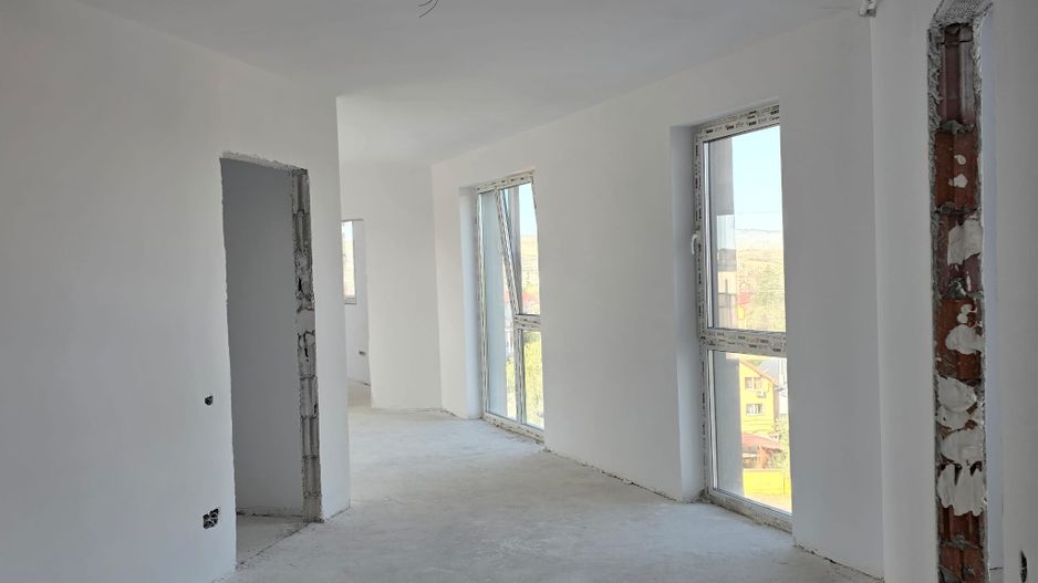 Apartament cu CF 3 camere recompartimentate in 4 camere langa viitorul Parc Est - Poză 9