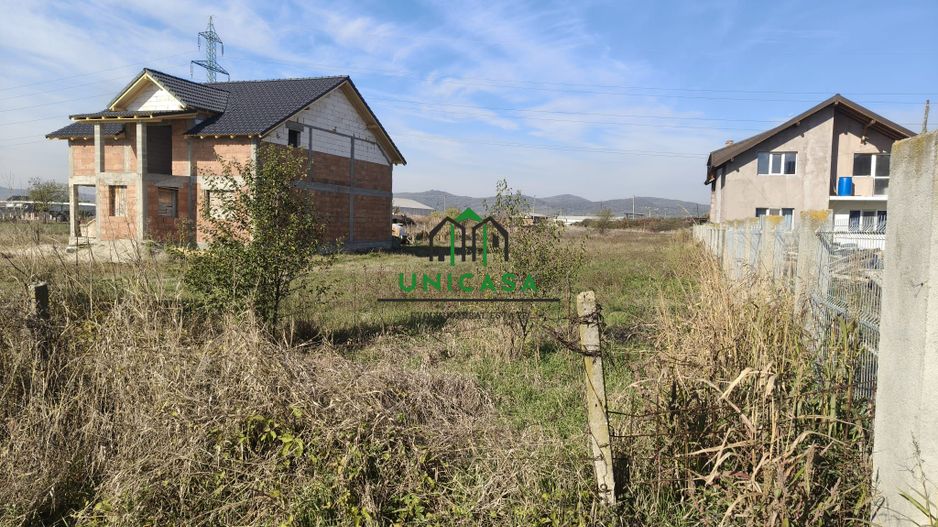 Teren 2407 mp/Mihaesti /sat Stuparei - Poză 4