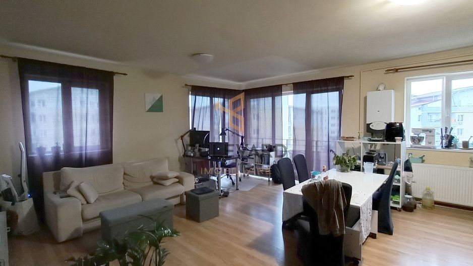 Apartament cu 2 camere+2 locuri de parcare! - Poză 2