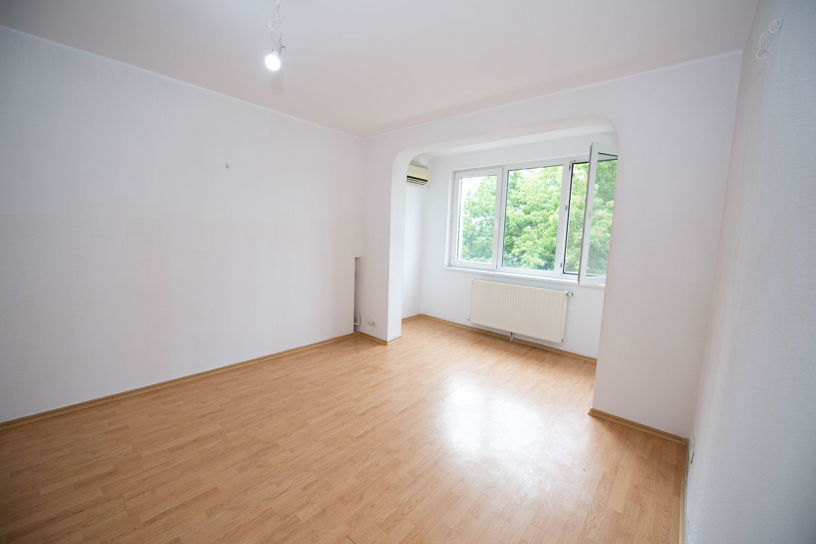 Apartament cu 3 camere de vanzare, 64 mp, decomandat, Politehnica - Poză 10
