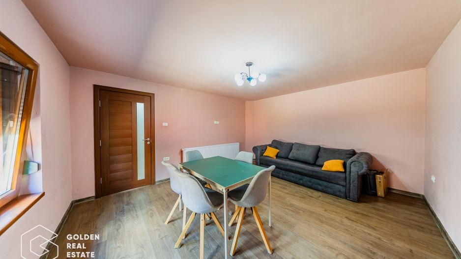 Casă 3 camere renovată în Bujac-Sega , 2 corpuri, teren 572 mp - Poză 3