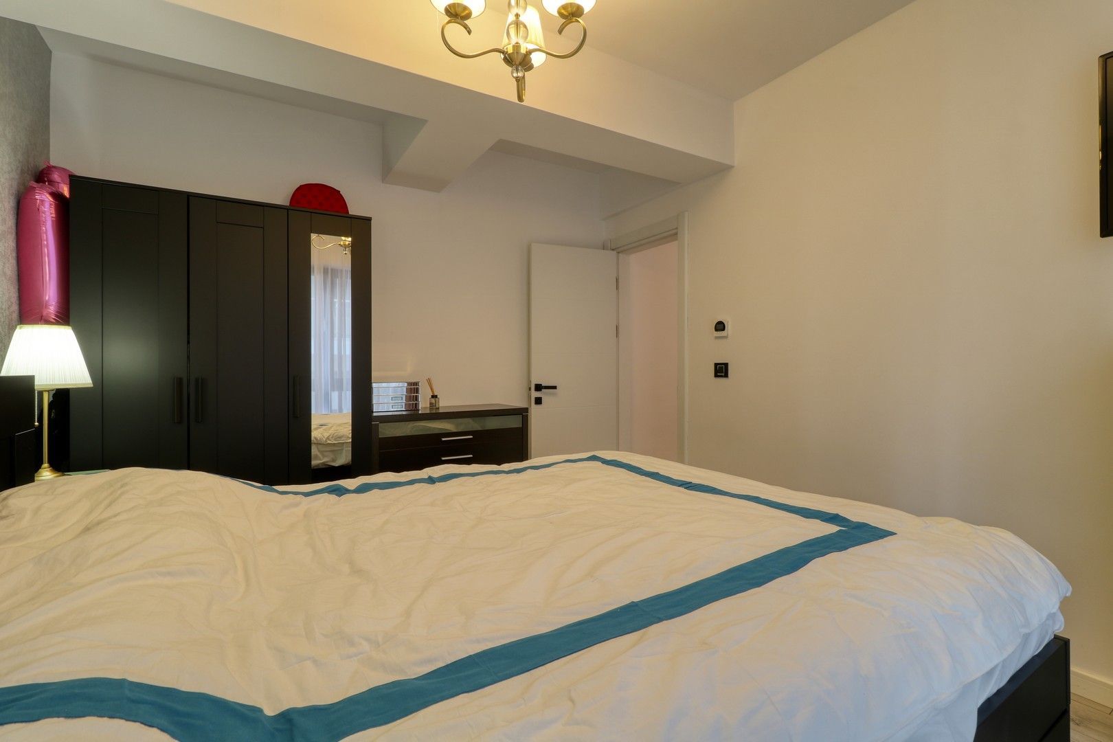 Apartament PREMIUM 4 camere | 92 mp | 2 băi | Parcare inclusă | - Poză 7