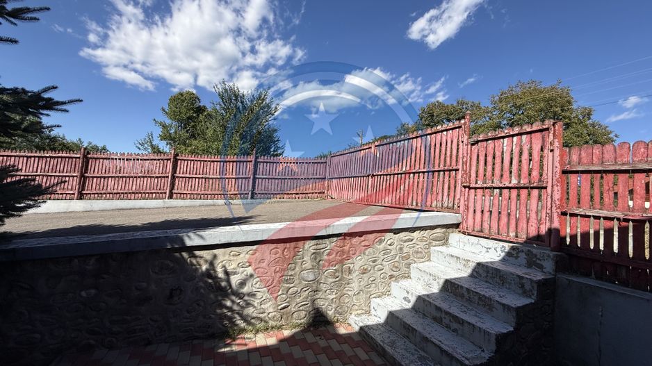CASĂ DE VÂNZARE – MĂLURENI, JUDEȚUL ARGEȘ | 154 MP | TEREN 2.100 MP - Poză 27