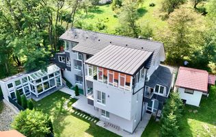 VILĂ EXCLUSIVĂ / 7 CAMERE / BRAN-PREDELUȚ / 5 LOCURI PARCARE
