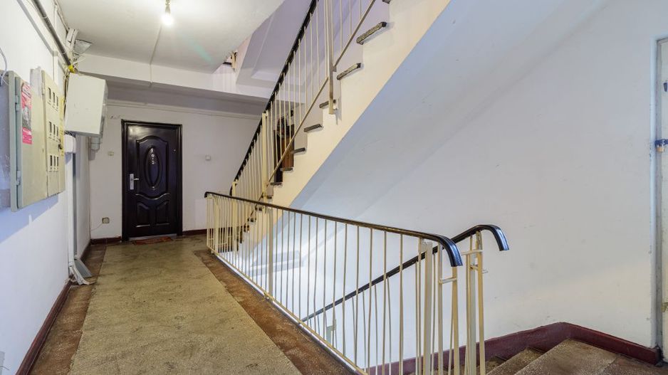 Apartament 3 camere 90 mp, etaj 1, stradal, Otopeni - Poză 9