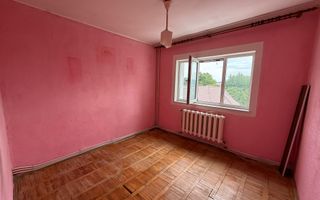 De vânzare apartament cu 2 camere, zona Bucovina. - Poză 7