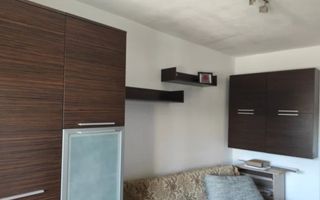 Garsoniera zona Dambovita etaj 2 - Poză 4