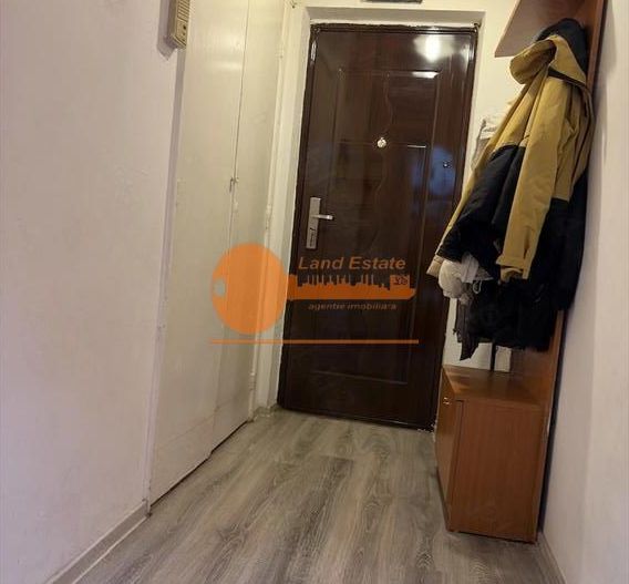 Apartament cu 3 camere zona Tineretului - Poză 2
