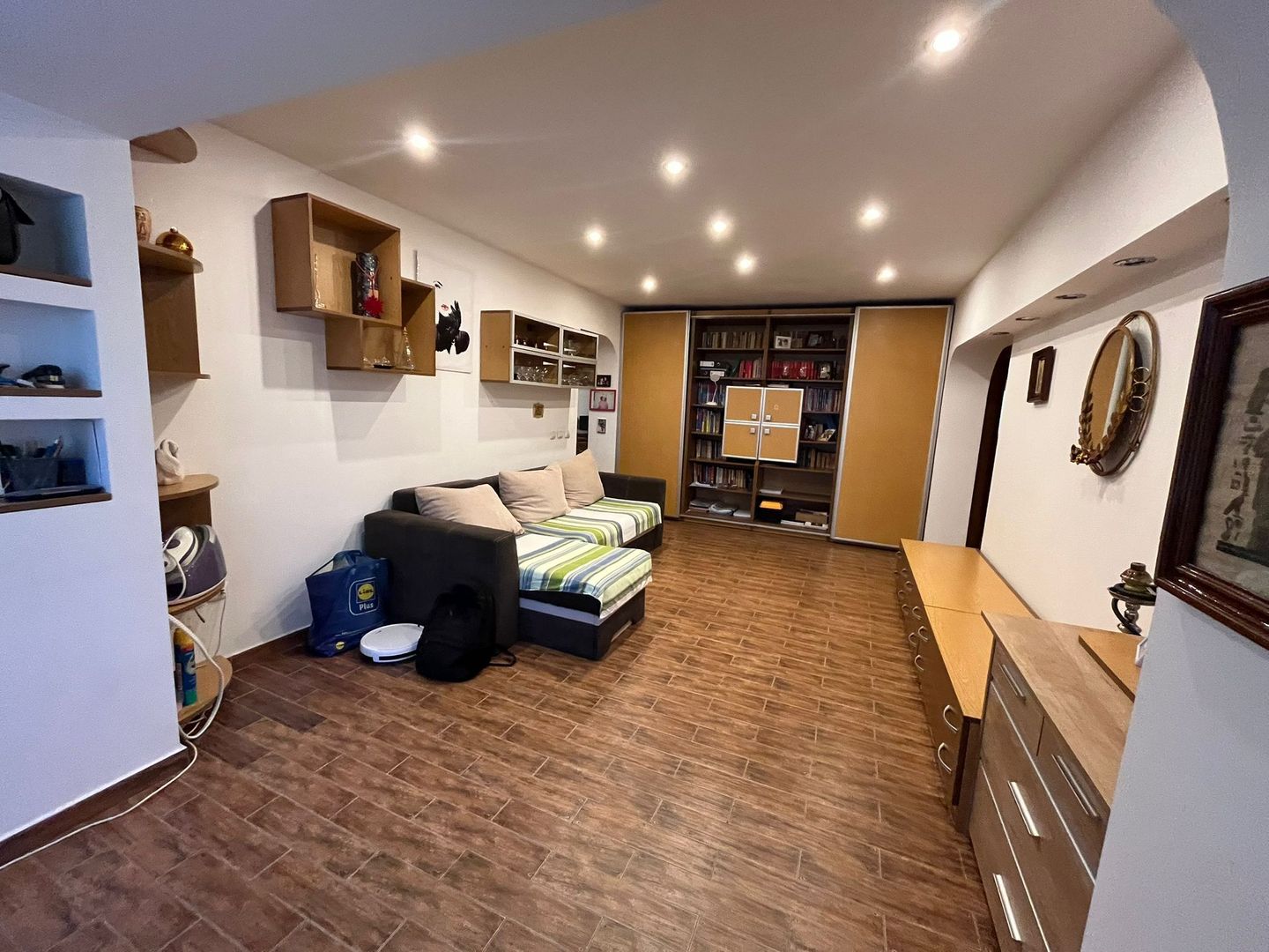 Apartament 4 camere Colentina - Poză 1