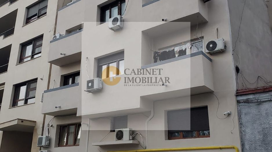 2 camere I Piata Sfintii Voievozi - Victoriei I Parter inalt - Poză 14