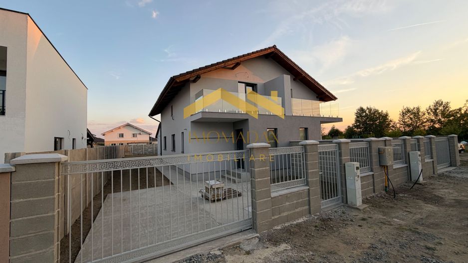 Bucovăț -Duplex-4 Camere - Poză 2